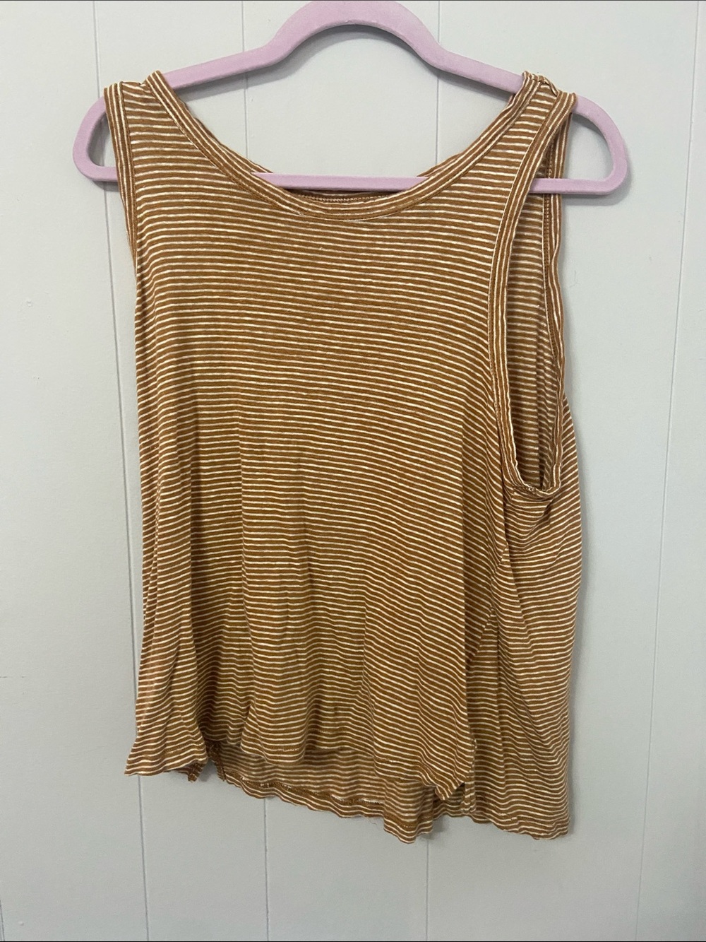100% linenTahari Tan and White Striped Sleeveless Tank Size XL.